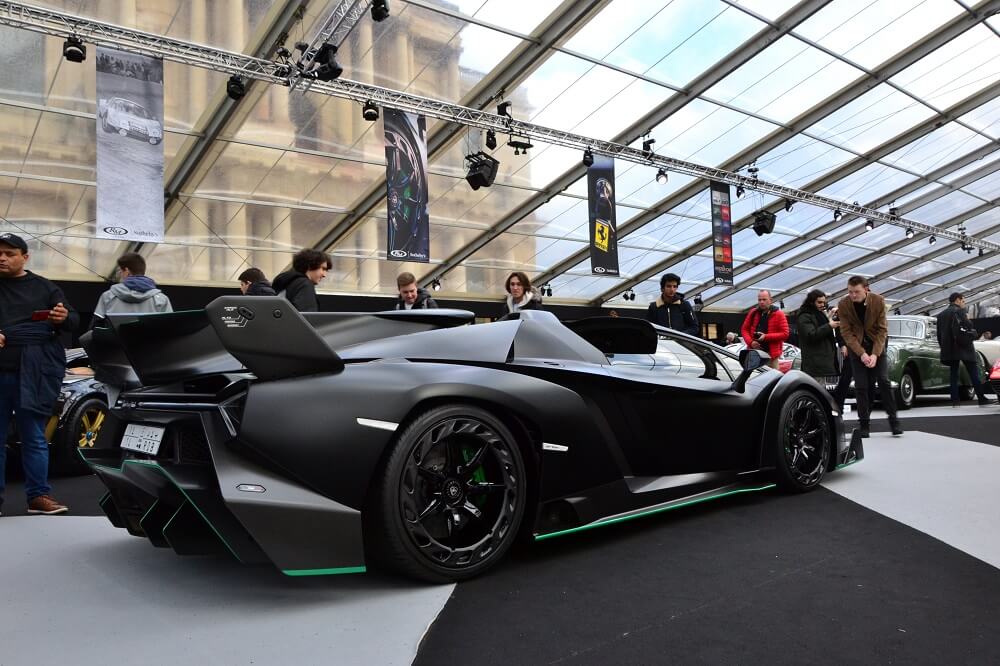 Lamborghini Veneno Roadster
